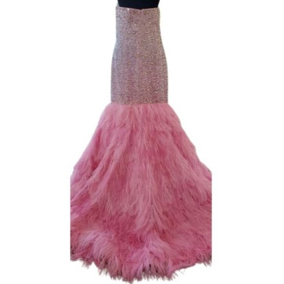 Couture Luxurious Ostrich Feathers Designer Embroidery Evening Prom Gown Dress - Picture 4 of 16